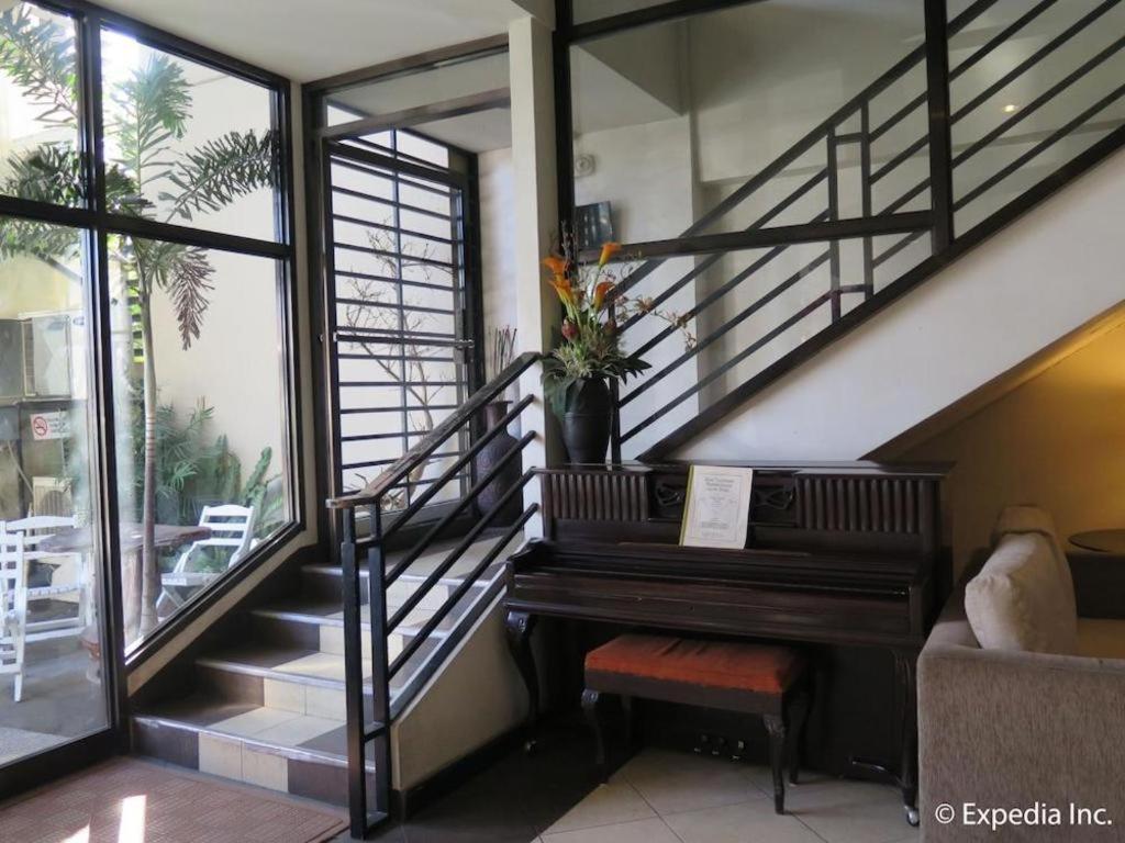 D' Leonor Hotel Davao Exterior foto